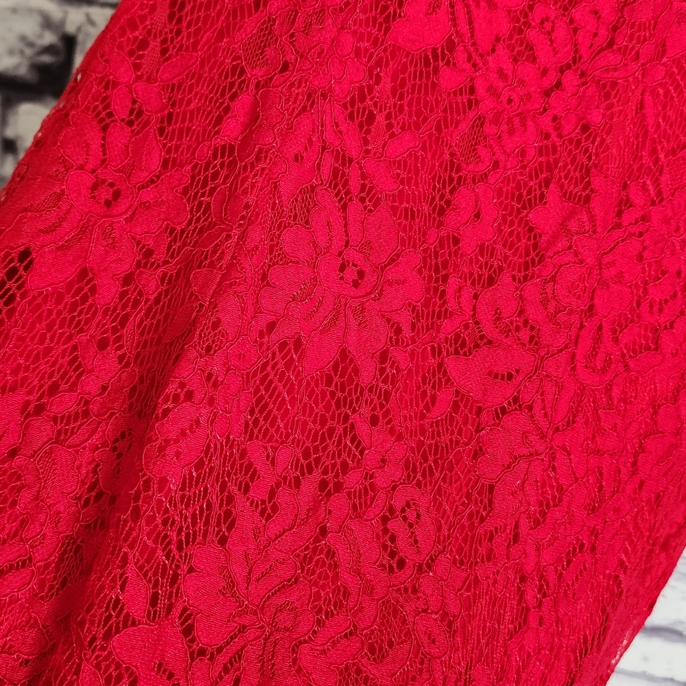 Red Lace Overlay Long Sleeved Dress - S - Picture 5 of 8